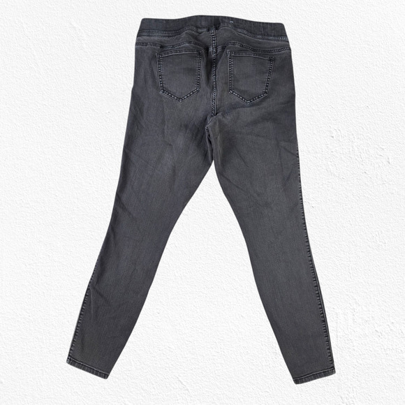 Torrid Dark Brown Elastic Waist Pull On High Rise Jegging Skinny Jeans Size 14 - Picture 7 of 7